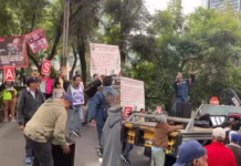 SME bloquea acceso a Foro América Libre; Calderón acusa a Morena de llevar a México a una “nueva dictadura perfecta”