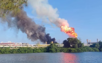 Reportan nuevo incendio en la Refinería Olmeca de Dos Bocas; Pemex aún no confirma el incidente