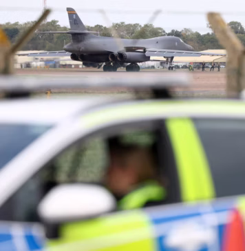 Detienen en Londres a británico-iraní por investigación sobre incidente en base militar usada por EU