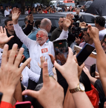 Lula derrota a Flávio Bolsonaro y gana un cuarto mandato presidencial en Brasil